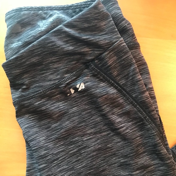 Walmart Crop Leggings - Picture 3 of 4